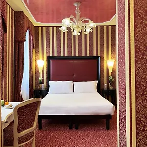 Alcyone Hotel